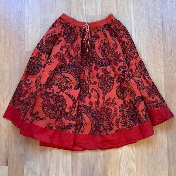 Gadzooks – fluffy skirt - Picture 1 of 4